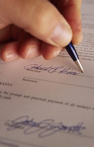 Signing mortgage contract